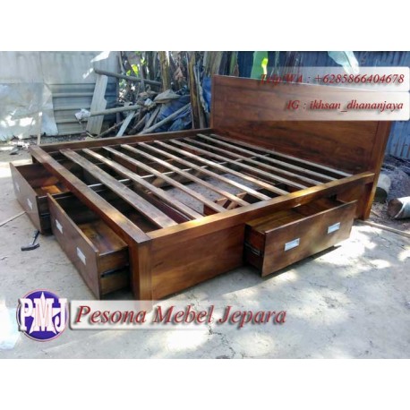 Dipan Minimalis Laci 4 Jumbo Kayu Jati Ukuran 200x200 cm