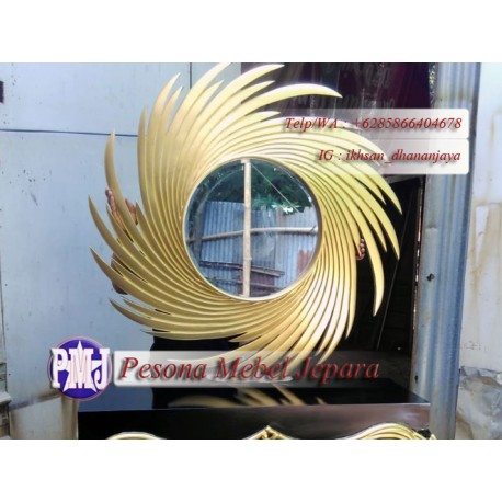 Frame atau Pigura atau Bingkai Cermin Gangsing Gold Kayu Jati