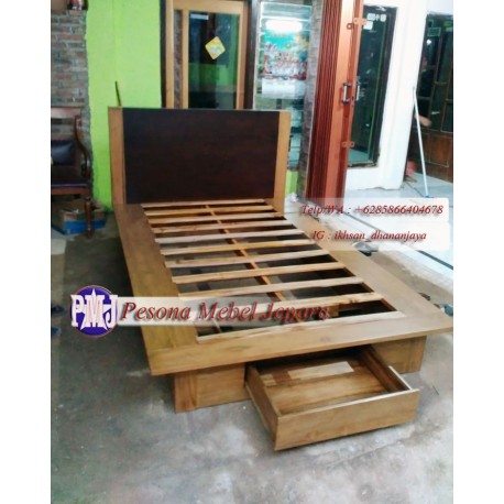 Ranjang atau Dipan Minimalis Laci 1 Depan Kayu Jati Ukuran 120 cm dan 140 cm 
