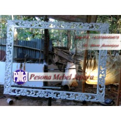 Bingkai atau Frame atau Pigura Cermin Ukir Motif Lung Kelapa Jumbo kayu Mahoni Oven