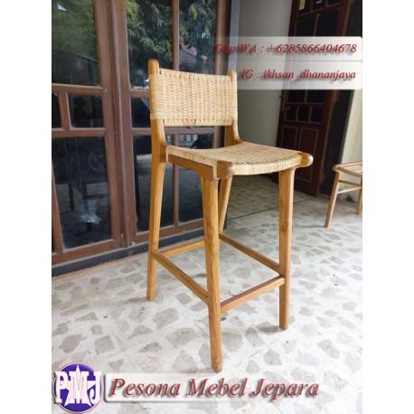 Kursi Bar Rotan atau kursi bar minimalis Rotan atau kursi cafe Rotan kayu jati Pesona Mebel Jepara