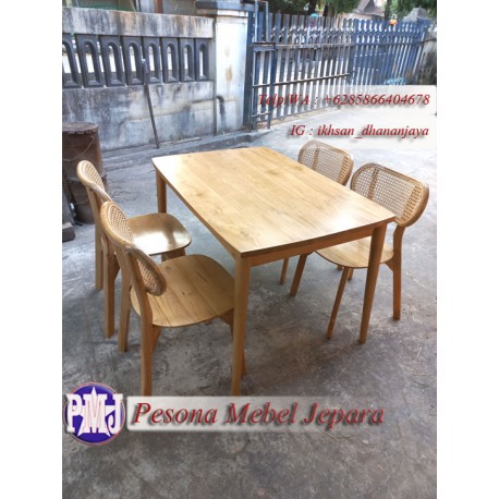Meja Makan Rotan Kacang atau Meja Kursi Makan Scandinavian Rotan Kacang 