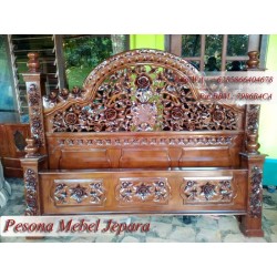  Ranjang Ukir Arwana atau Dipan Arwana Kayu Jati Pesona Mebel Jepara