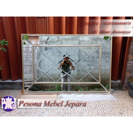Bingkai atau Frame atau Pigura Cermin Gold Full Kaca Bevel Pesona Mebel Jepara