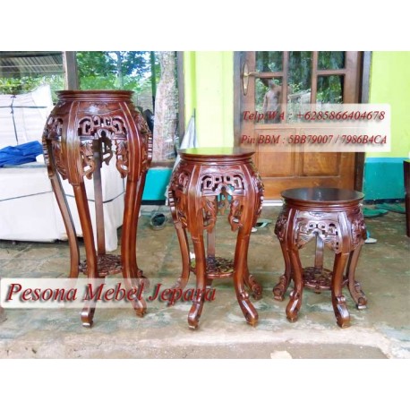 Meja Pot Cumi-cumi