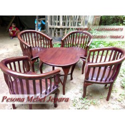 Kursi Teras atau Kursi Tamu Betawi Kurung