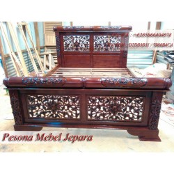 Dipan Peluru Mawar Kerawang Ukuran 160x200 cm