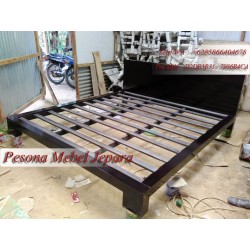 Ranjang atau Dipan Minimalis Ceper Kayu Jati