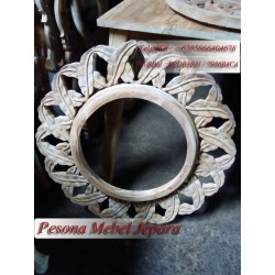 Frame / Bingkai / Pigura Cermin Motif Daun Mangga Kayu Jati