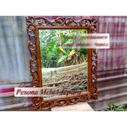 Bingkai, Frame, Pigura Cermin Ukir Kayu Jati Ukuran 100 cm