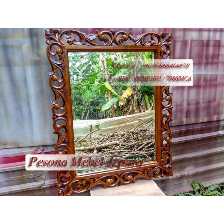 Bingkai, Frame, Pigura Cermin Ukir Kayu Jati Ukuran 100 cm