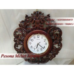 Jam Dinding Ukir Kayu Jati Motif Jambul Krawangan